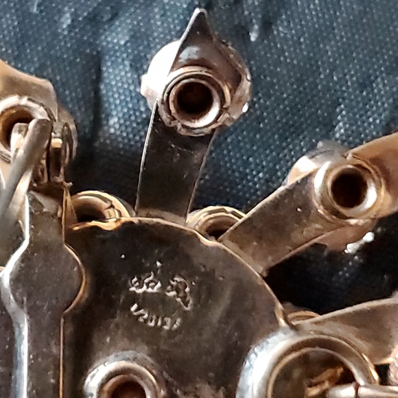 Vintage La Rue Copper Grey to Clear Rhinestones Starburst Sweater / Scarf Pins - Picture 6 of 9